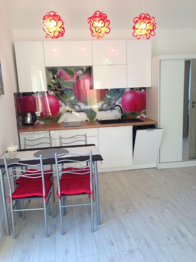 Domki Wsrod Jabloni Gąski Extérieur photo